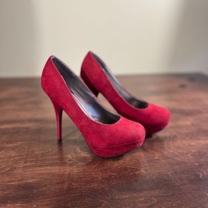 Classic Red Suede Platform Pumps - Women's High Heels
